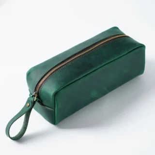 Trousse Verte en Cuir de Vachette
