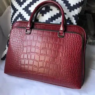 Cartable Ordinateur Pour Femme en Cuir de Serpent