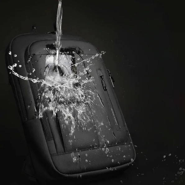 Zwarte rugzak met USB-poort en vakken Cartable Sac à Dos Waterproof Chargeur USB